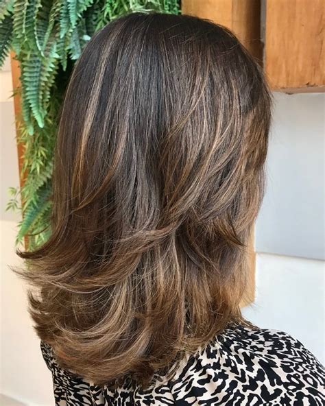 medium length brown hair highlights|medium length layered brown hairstyles.